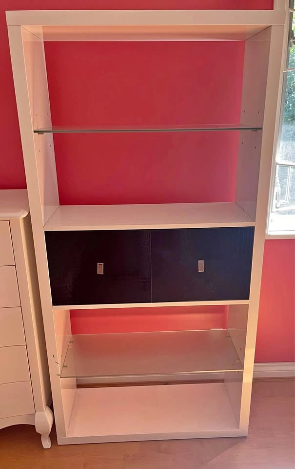 High Quality Bookshelf Organizer - Very Sturdy