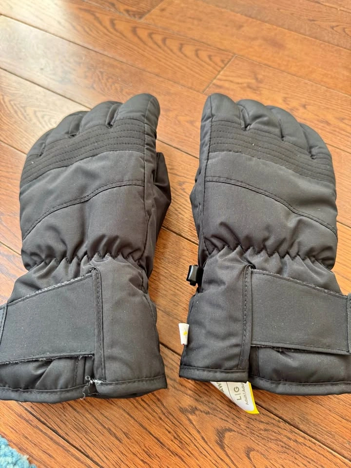Hot Paws Adult Winter Gloves - size Large