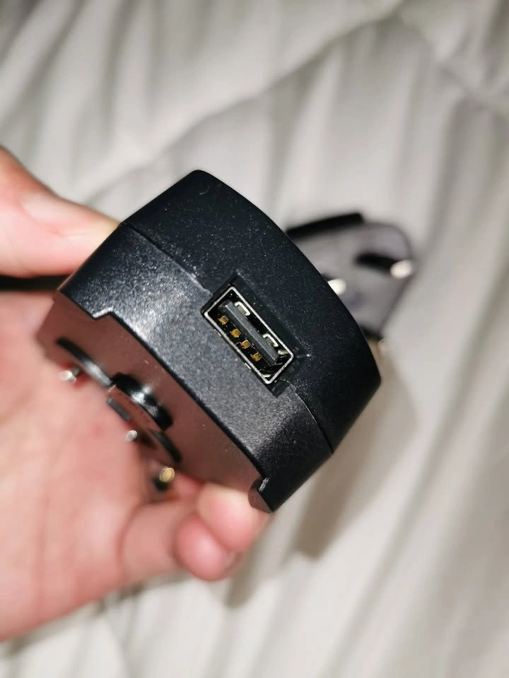 UK USB Power Plug - photo 4