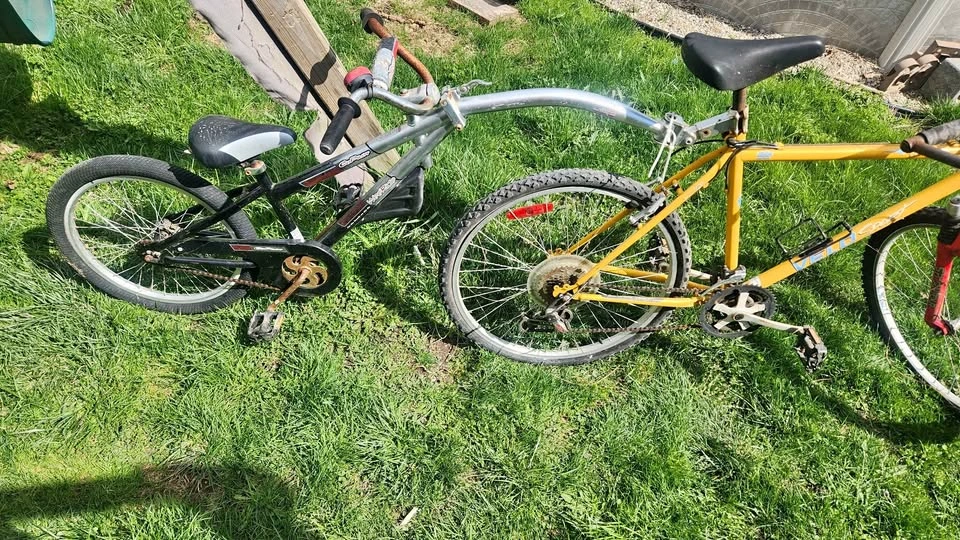 Tow behind bike