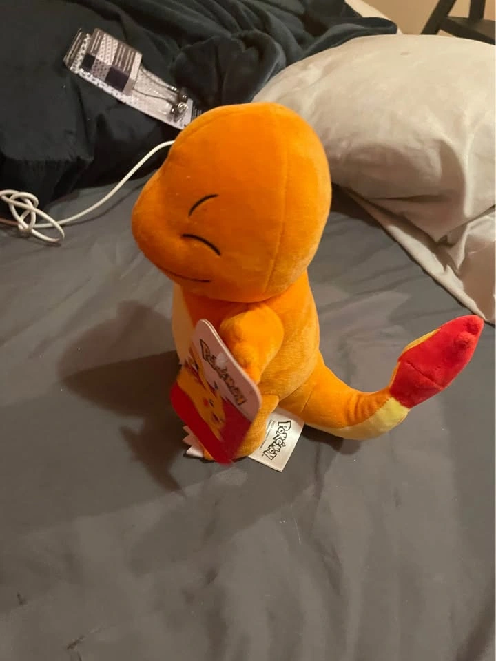 Pokémon Charmander Plush - photo 2
