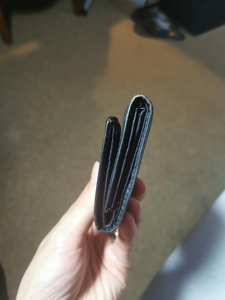 Standard Sized Black Wallet - photo 4