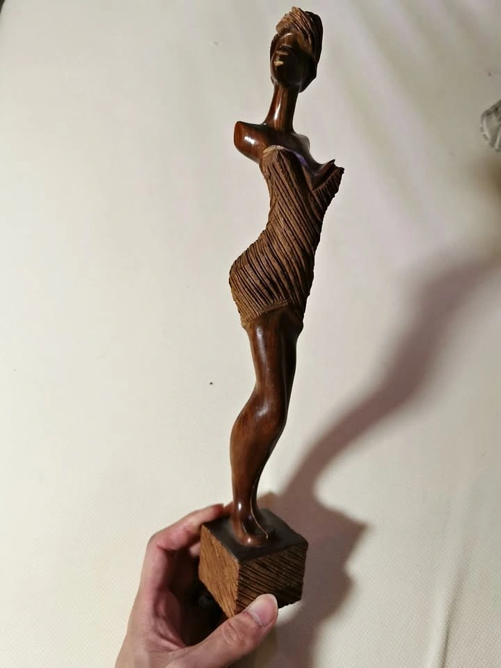 Art Display Figurine