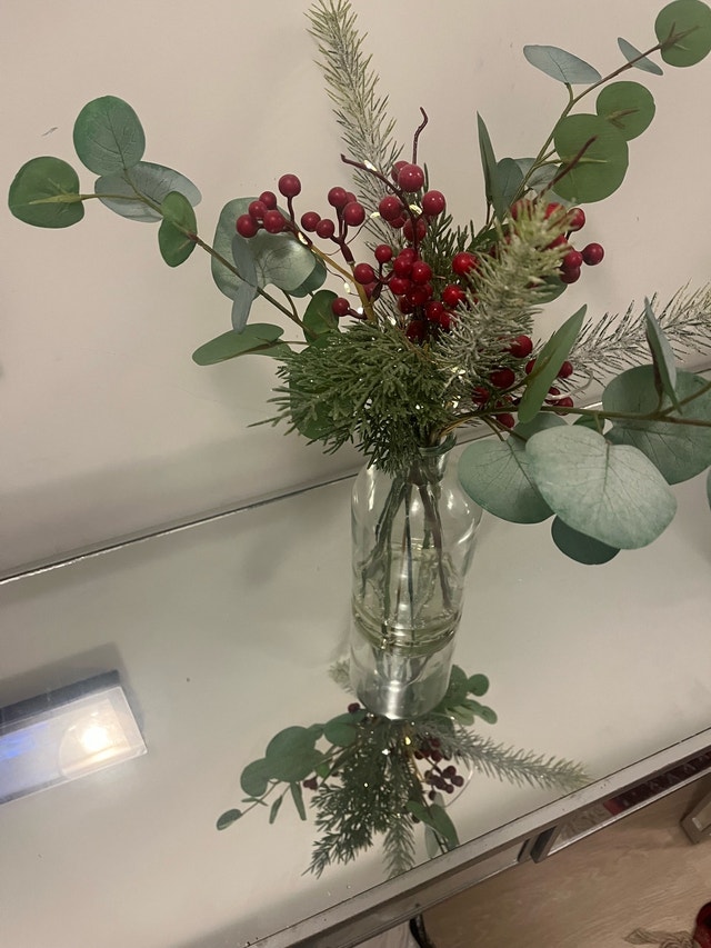 Floral Arrangement - photo 2