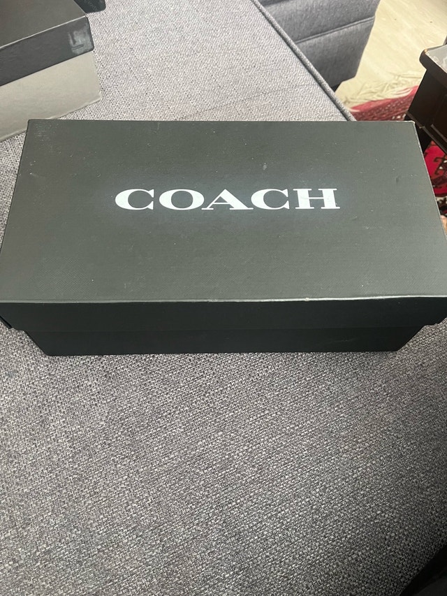 Coach Box - photo 4