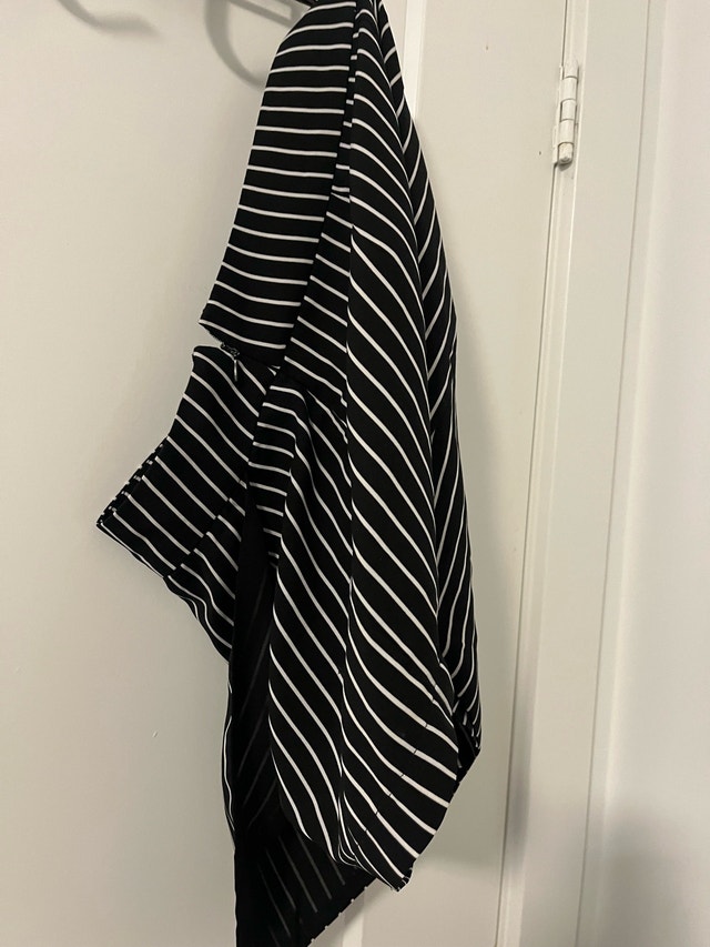 Forever 21 Skirt - Black & White Stripes - Size Small - photo 3