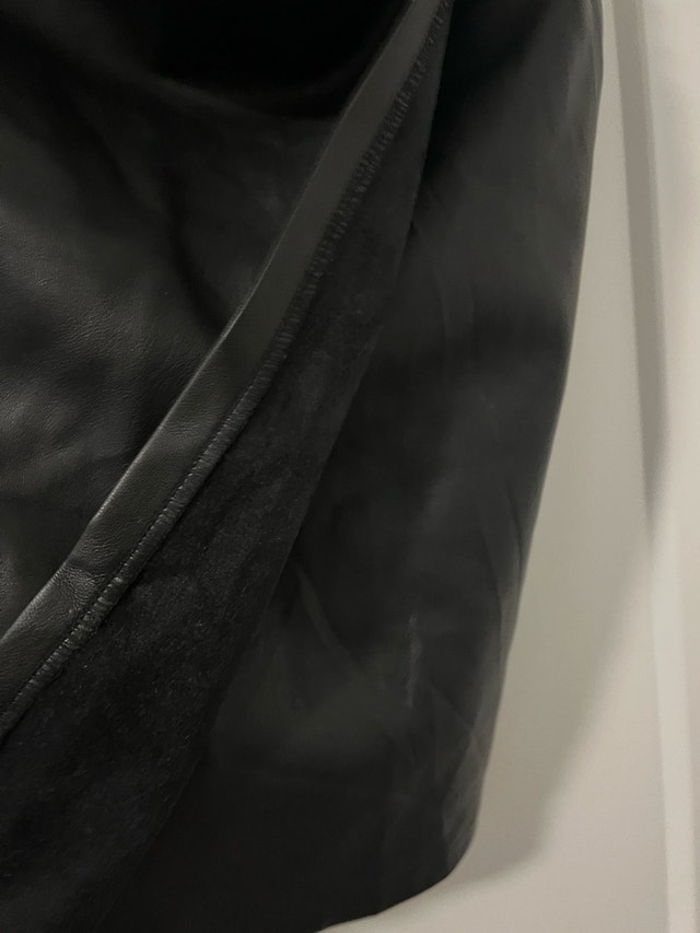 Hollister Skirt - Black Faux-Leather - Size Small - photo 3