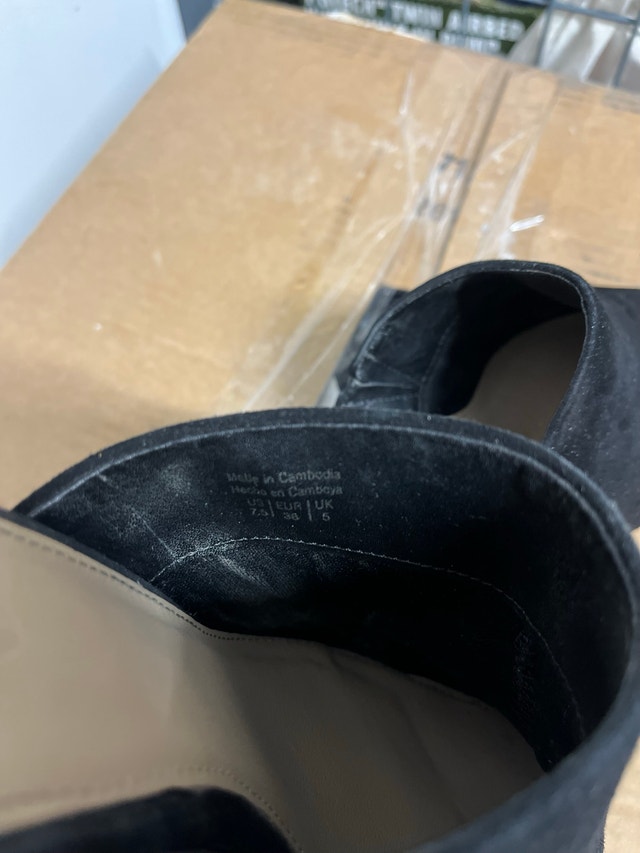 Aldo Mules Size 7 - photo 3