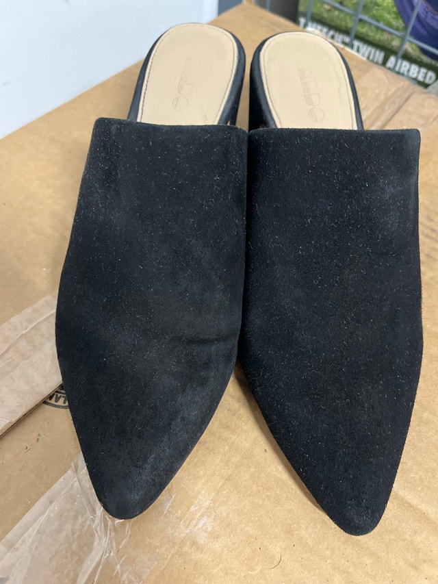 Aldo Mules Size 7 - photo 5
