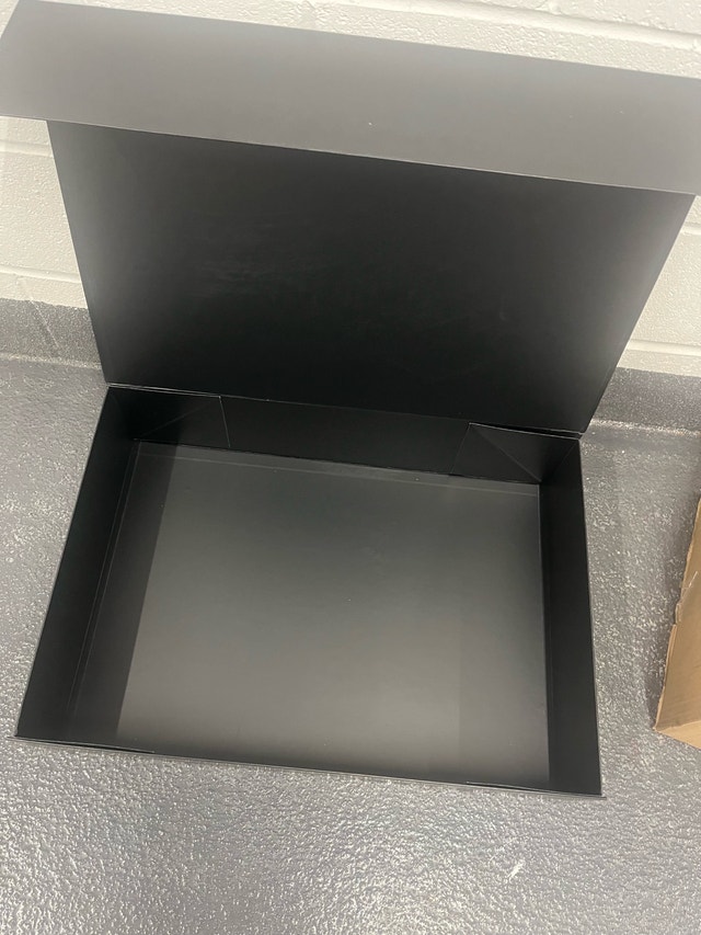 Canada Goose Box - photo 2