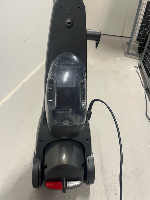 Bissell Quicksteamer Powerbrush Multi-Surface Cleaner - photo 3