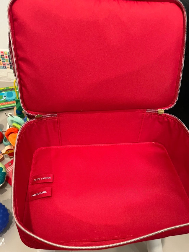 Estee Lauder Cosmetic Case - photo 4