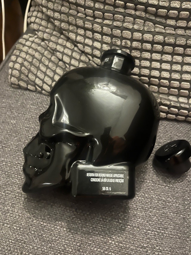Crystal Head Vodka Onyx Black Bottle - EMPTY - photo 2