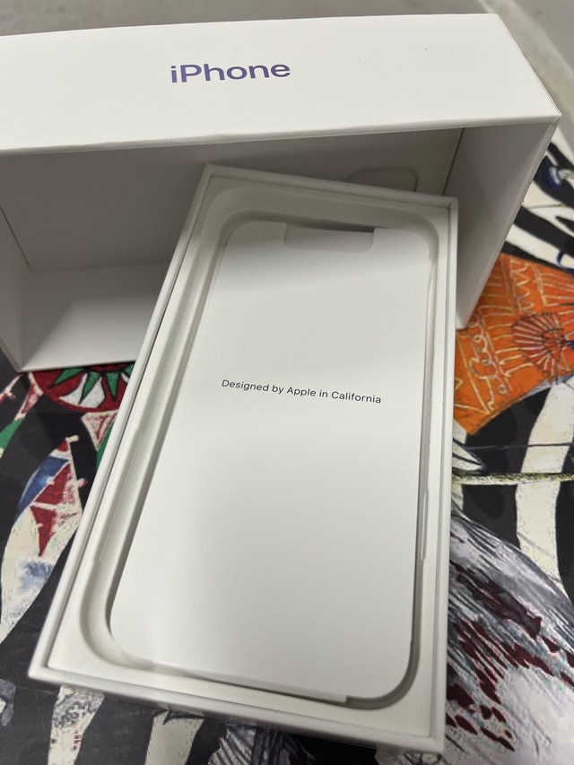 Empty Box Apple iPhone 11 128GB