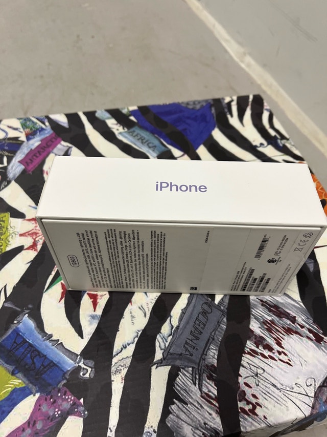 Empty Box Apple iPhone 11 128GB - photo 3
