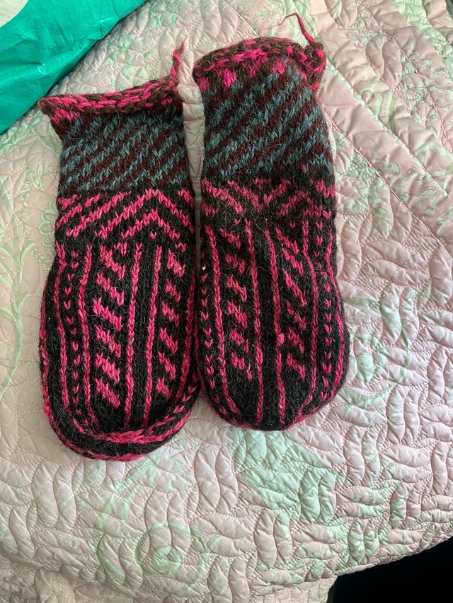 Wool Mittens - photo 3