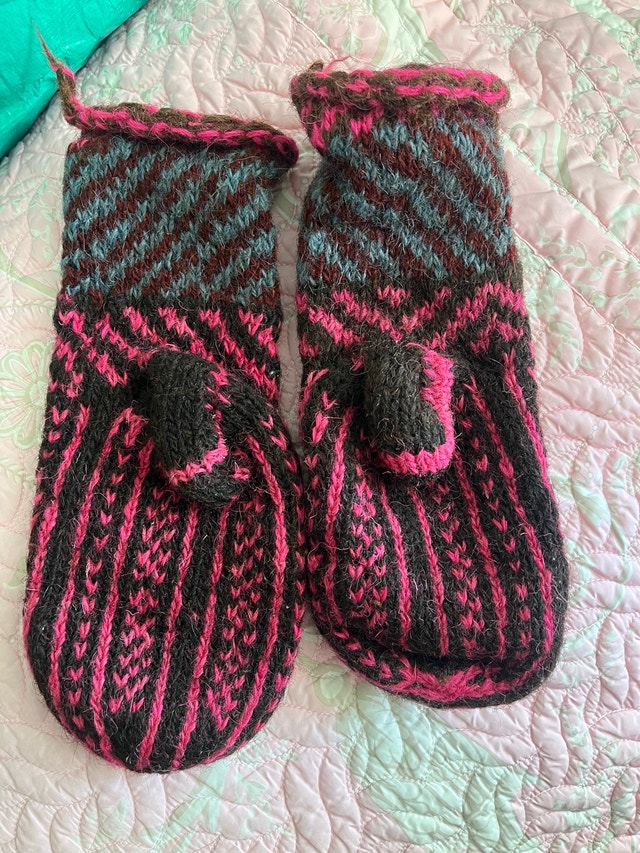 Wool Mittens - photo 4