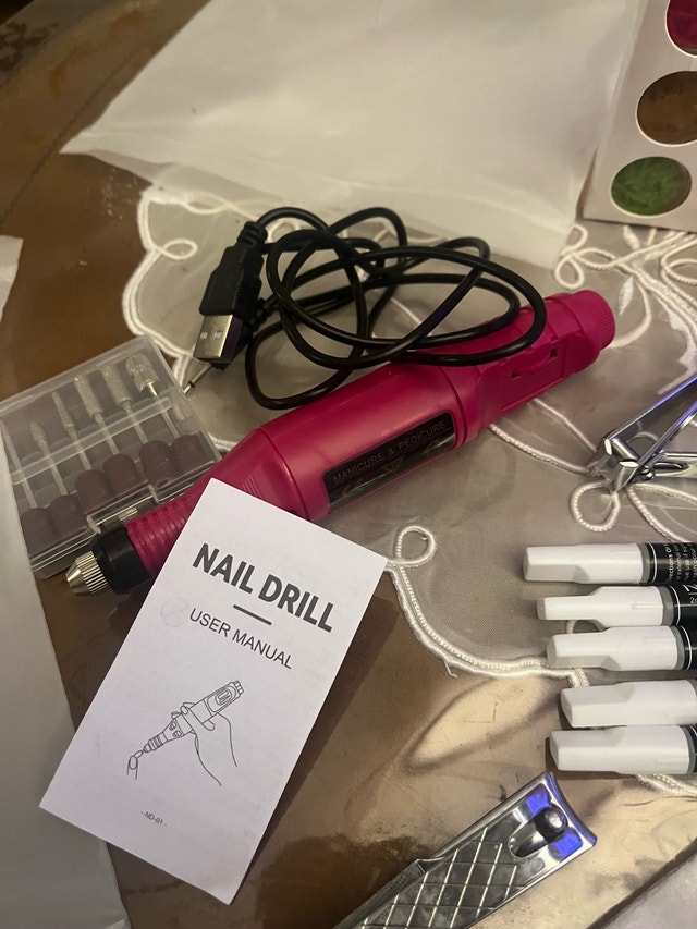 Brand New Nail Kit – UV Lamp, Drill, Gel & Tools – Full Set - photo 4