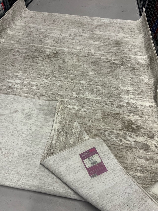 Dynamic Atlas Rug 6'7" x 9'10" - photo 5
