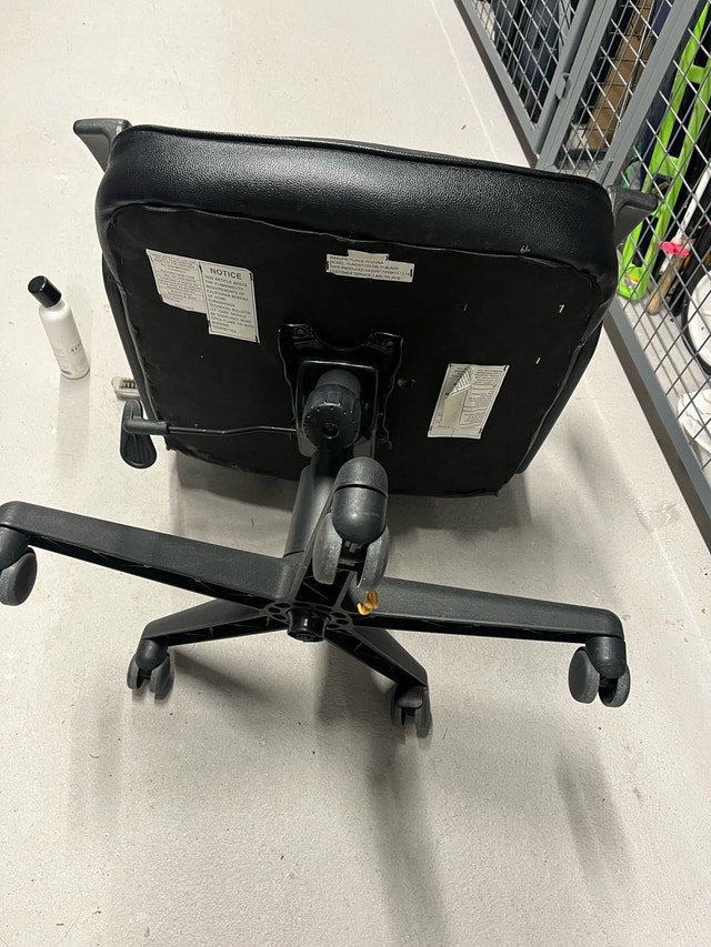 Office Chair - photo 3