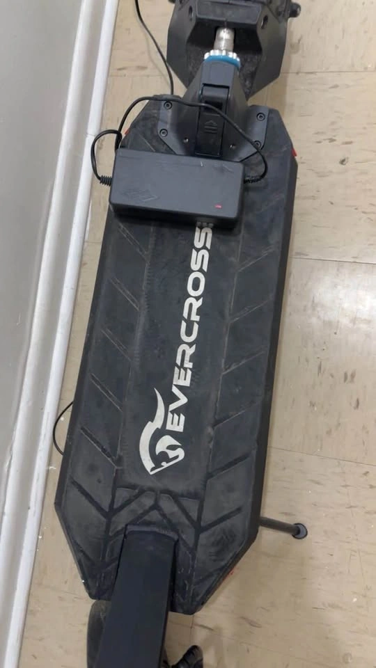 EVERCROSS Electric Scooter - photo 3