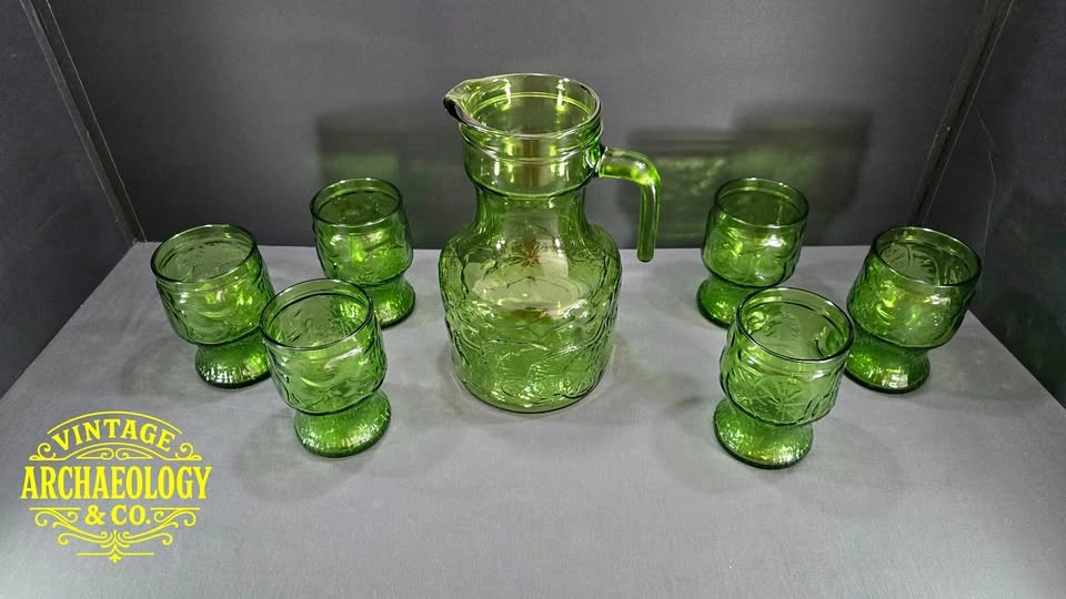 Green Molded Glass Pitcher and 6 Tumblers by Bormioli Fidenza