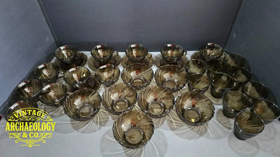 VINTAGE SMOKED GLASS COFFEE CUP, SAUCER, TUMBLER AND BOWL SET