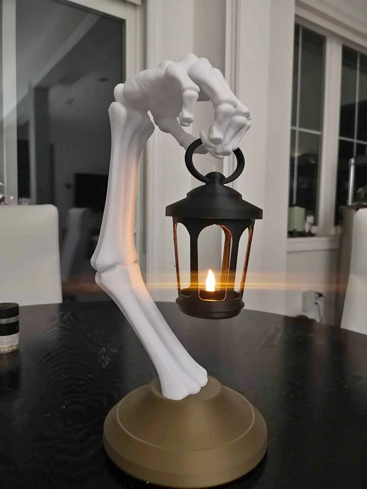 Halloween Decorative Lamp 🦴