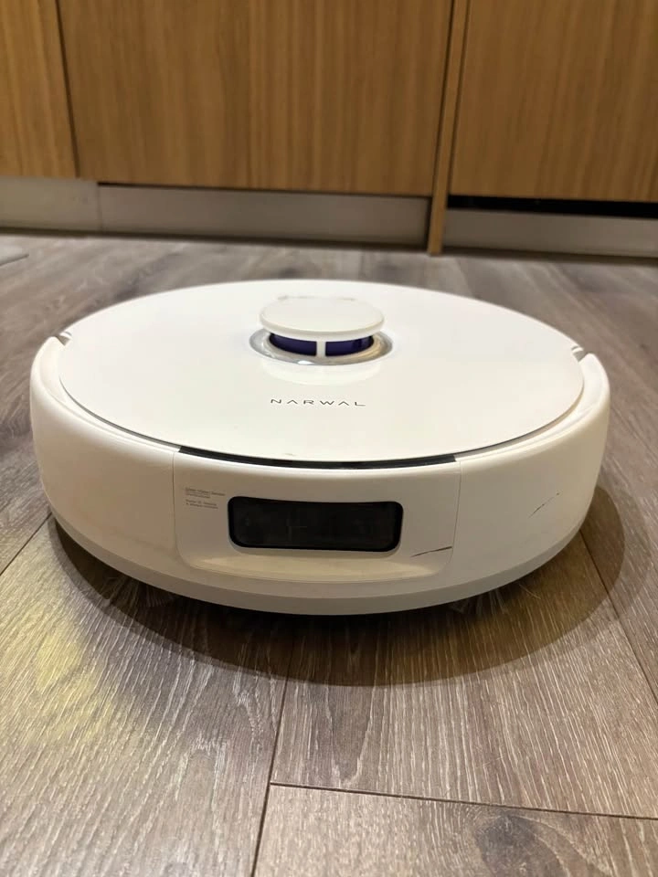 Narwal Freo X Plus Robot Vacuum and Mop - photo 4