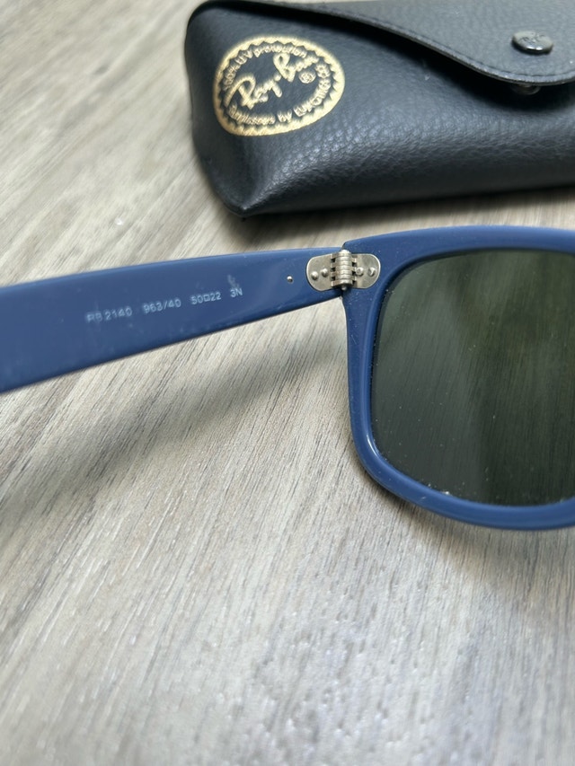 Ray-Ban Wayfarer Sunglasses - photo 4