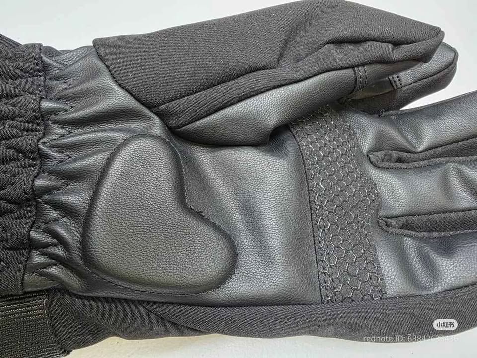For Sale: New Heated Ski/Snowboard Gloves (Size L) - photo 4