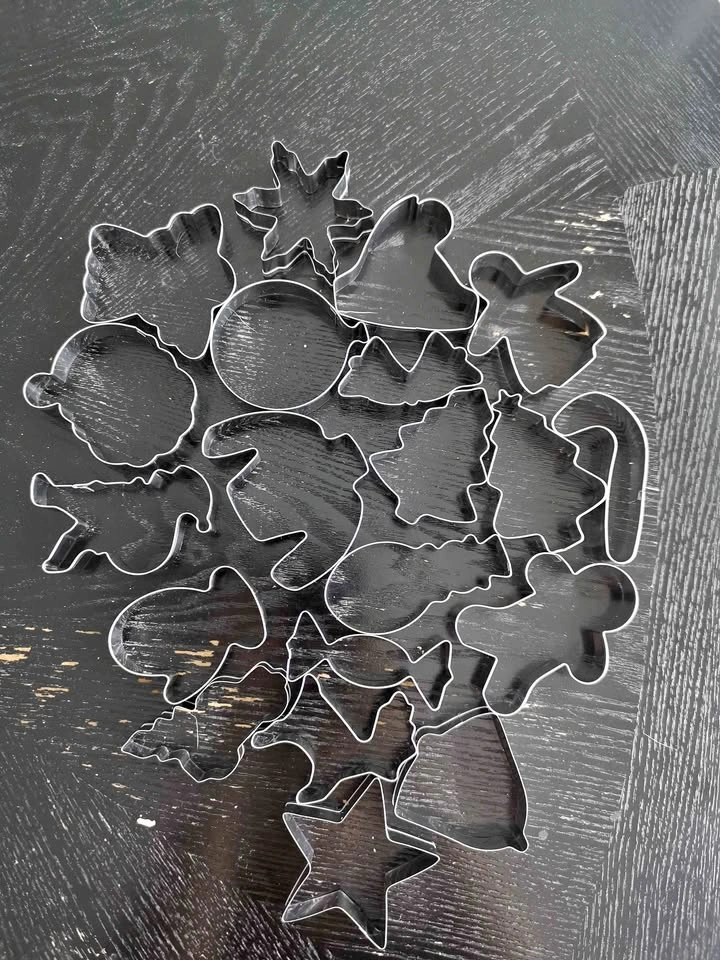 Cookie cutters (20 pcs)
