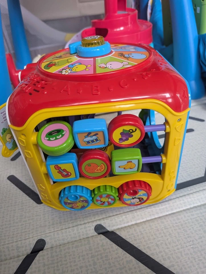 Vtech activity cube - photo 2