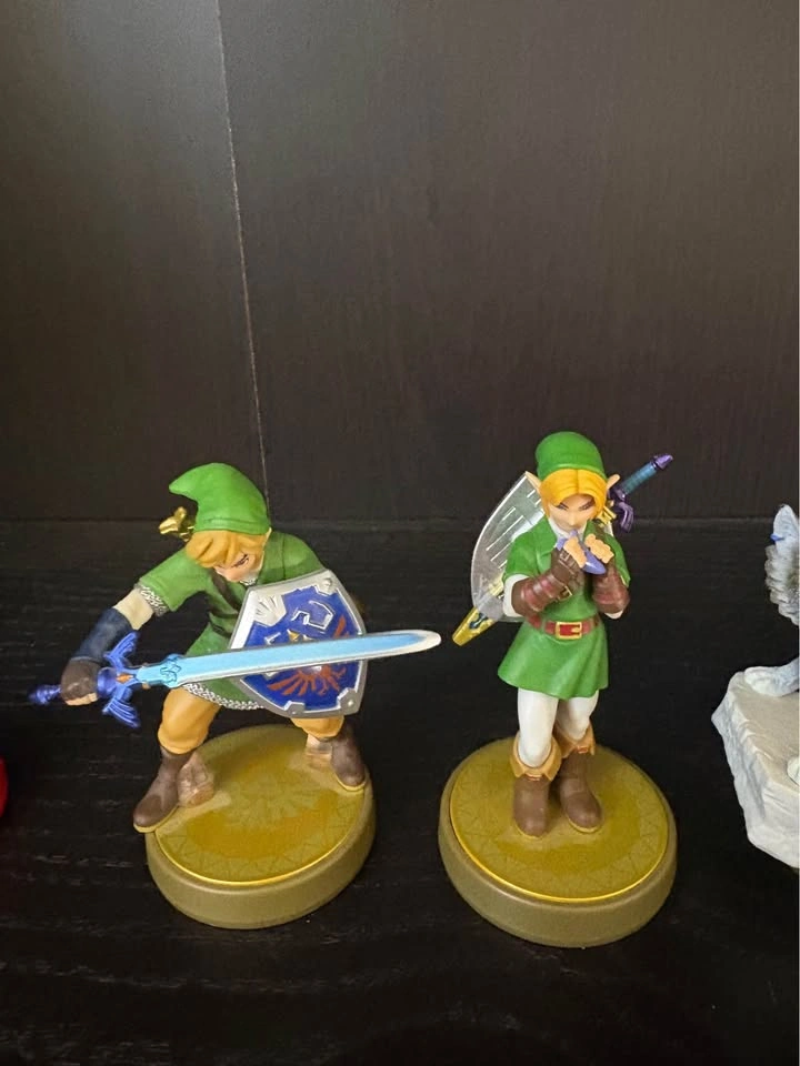 Loose Amiibo Lot ( Zelda, Luigi ) - photo 4