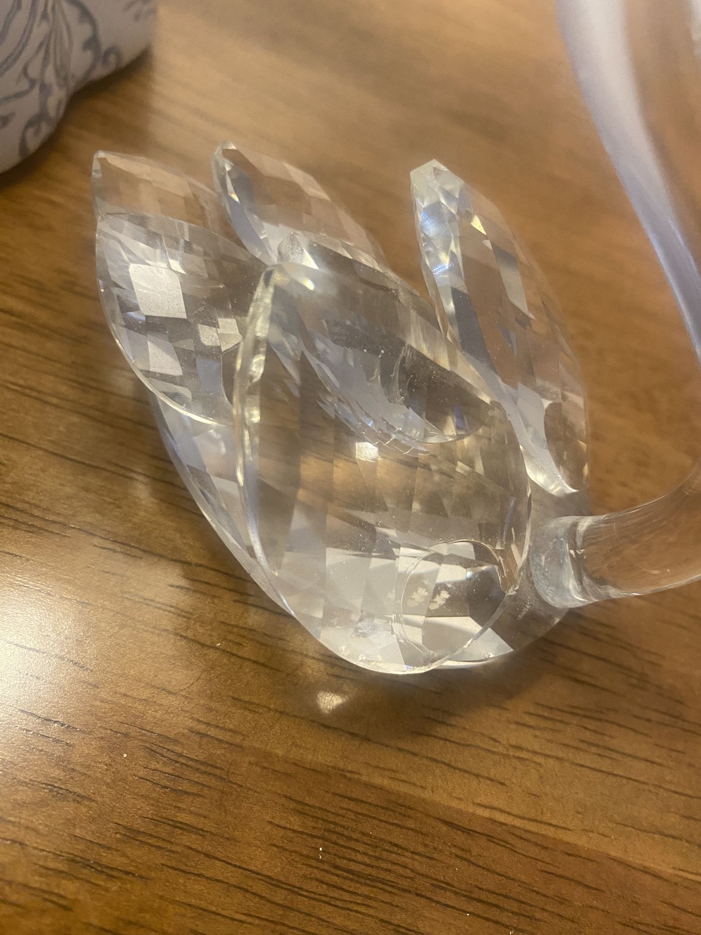 Beautiful Crystal Swan Figurine - photo 2