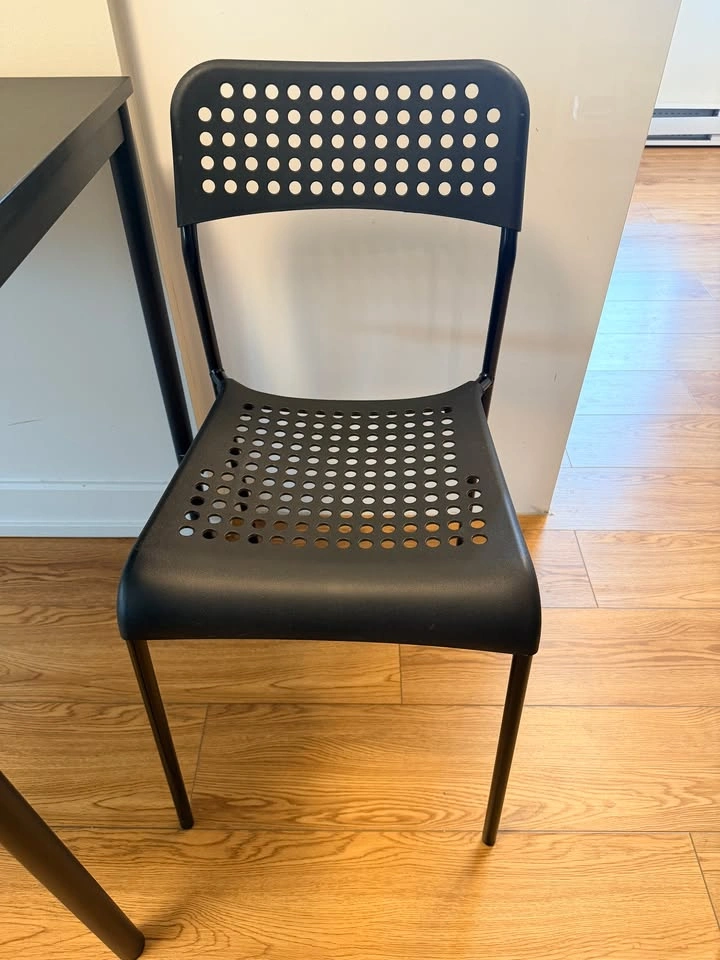 IKEA Dark Dining Table + 2 Black Chairs - photo 4