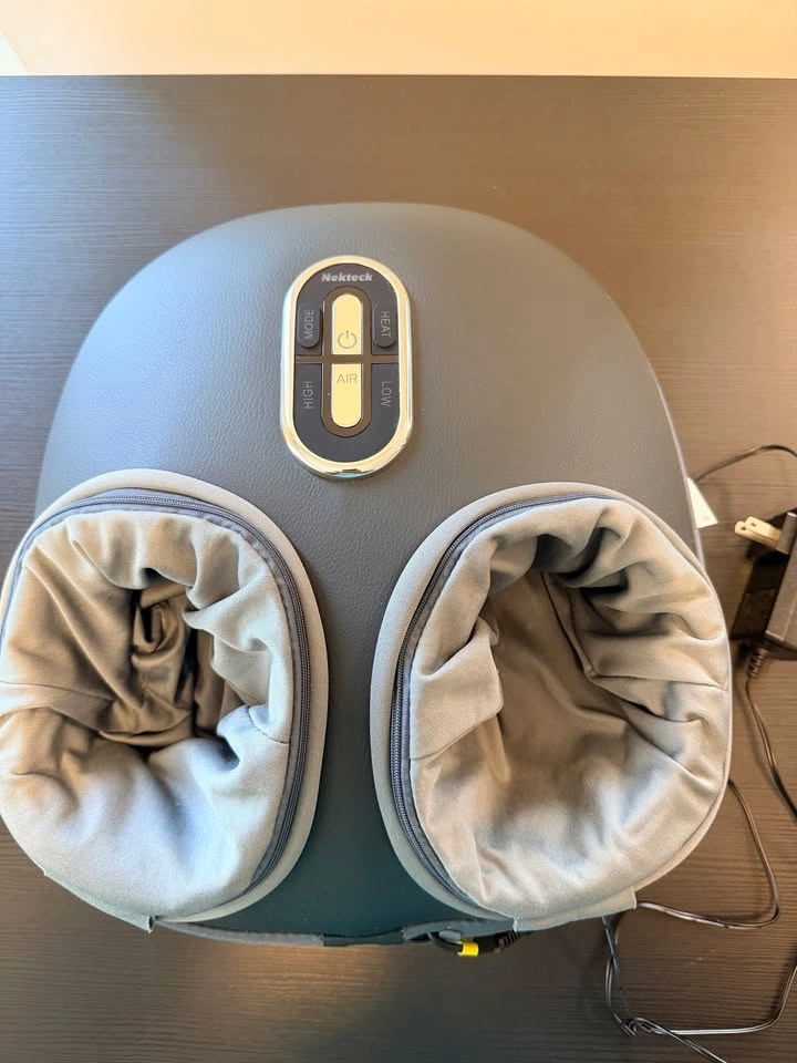 Nekteck Shiatsu Foot Massager with Heat - photo 2