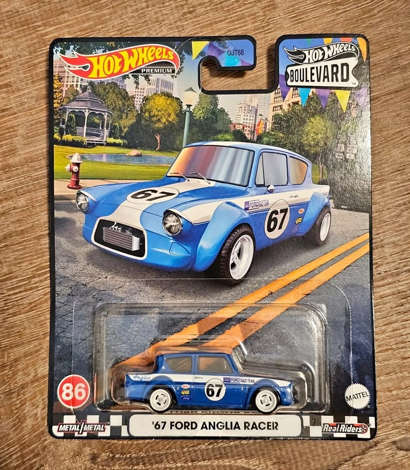 Hot Wheels Premium '67 Ford Anglia Racer