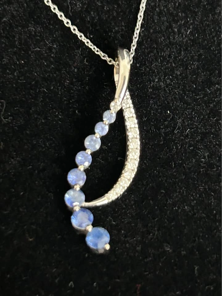Sapphire/Diamond necklace from Jared - photo 2