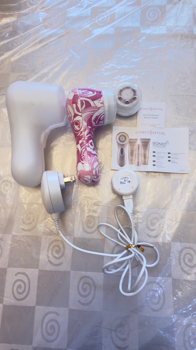 Clarisonic Mia 2 (Great Condition)