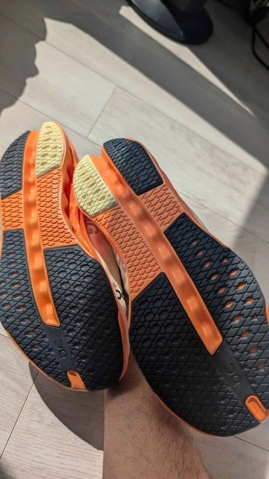 On Cloudsurfer Next (Lychee/Tangerine) - Brand New US 8 - photo 3