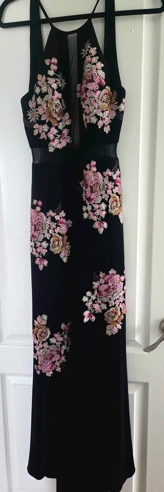 Beautiful dress - photo 3