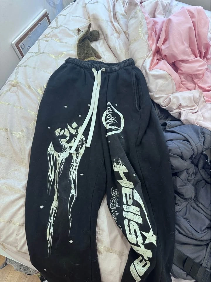 Size Large Hellstar Pants - photo 2