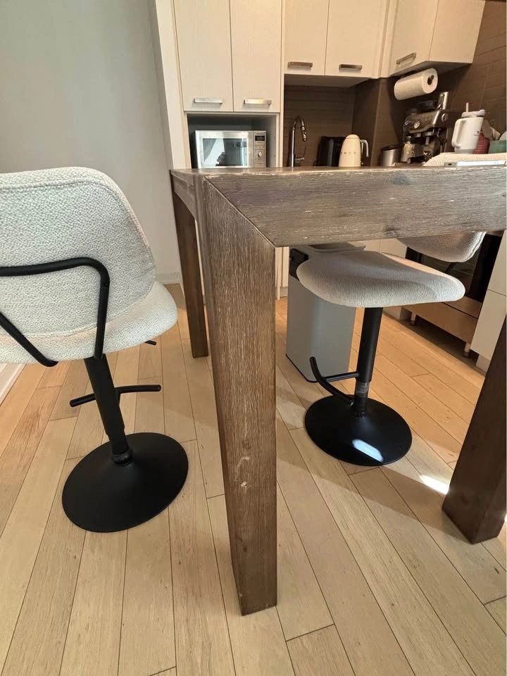 Bouclair Adjustable Bar Stools x2 - photo 2