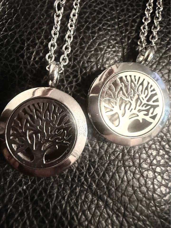 2 Tree of Life Locket Necklaces - photo 2