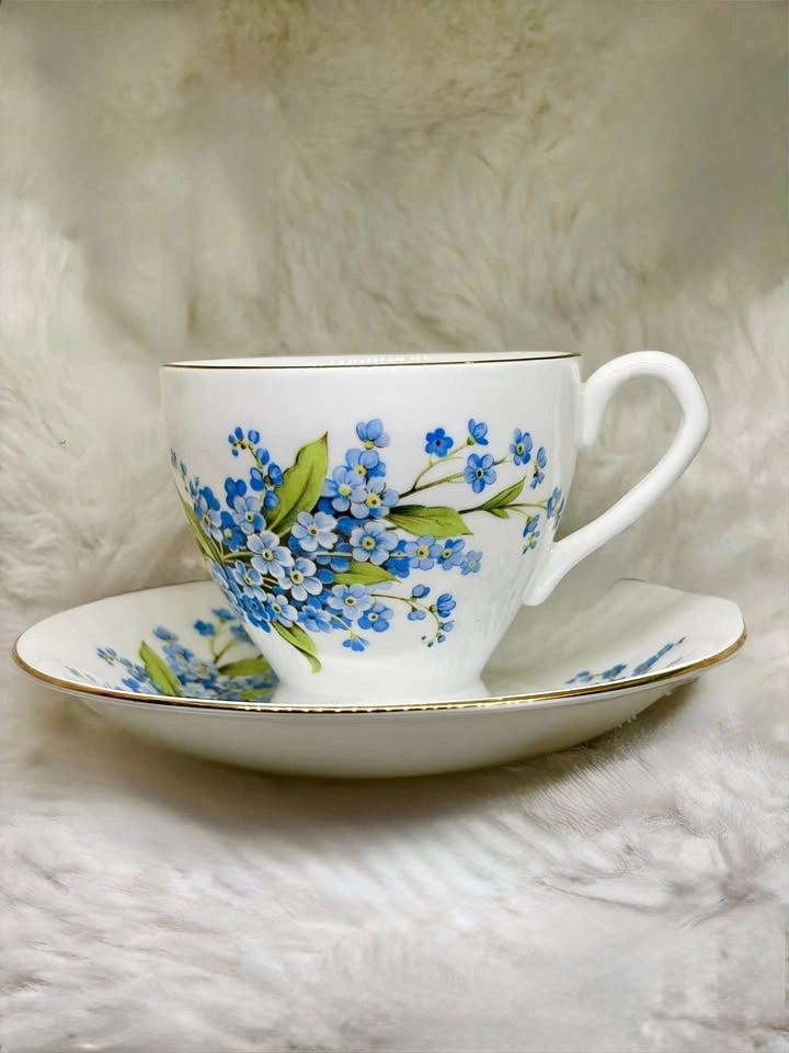Vintage Bone China Teacup & Saucer England Floral