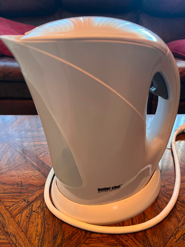 Good condition 1.5L Better Chef Electric Water Kettle Boiler