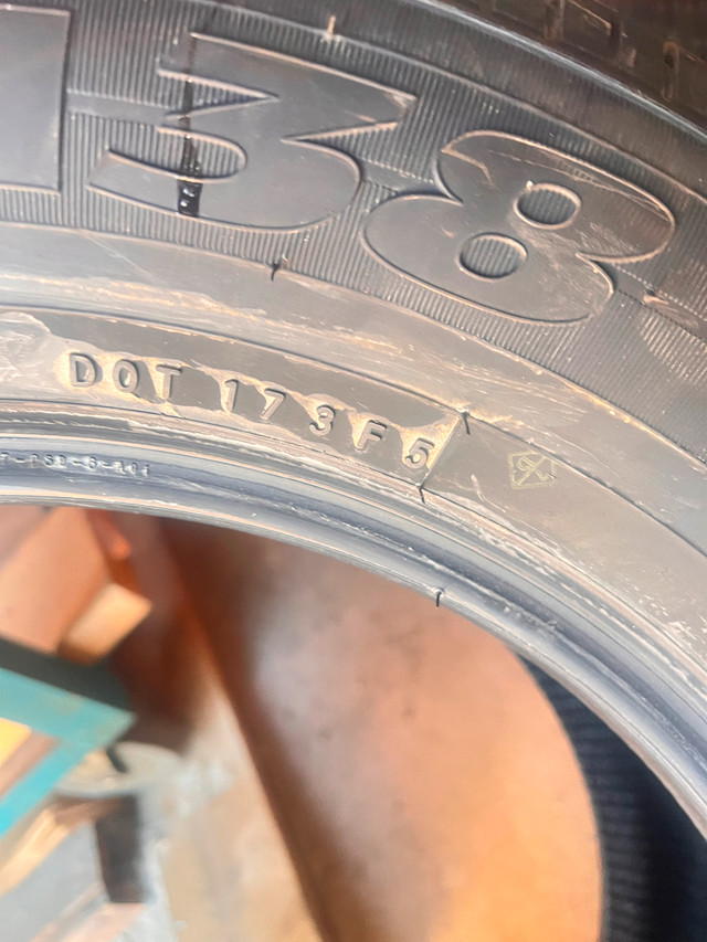 Good condition 2 tires Open Country Toyo A38- 225/65/17 - photo 3