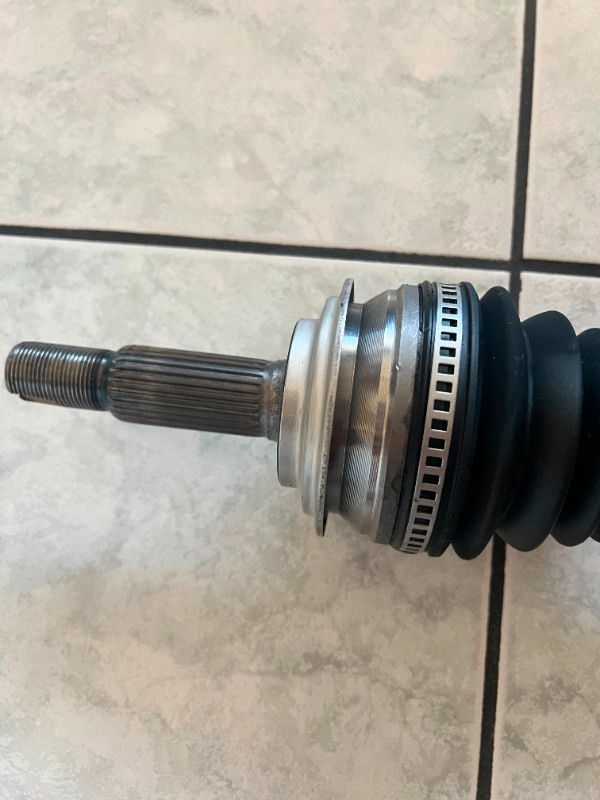 New OEM Left Front Axle Shaft Assembly Toyota Yaris 2007-2014 - photo 3