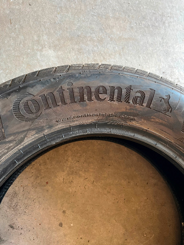 Good condition 1 Tire Continental 215/65/17 - photo 3